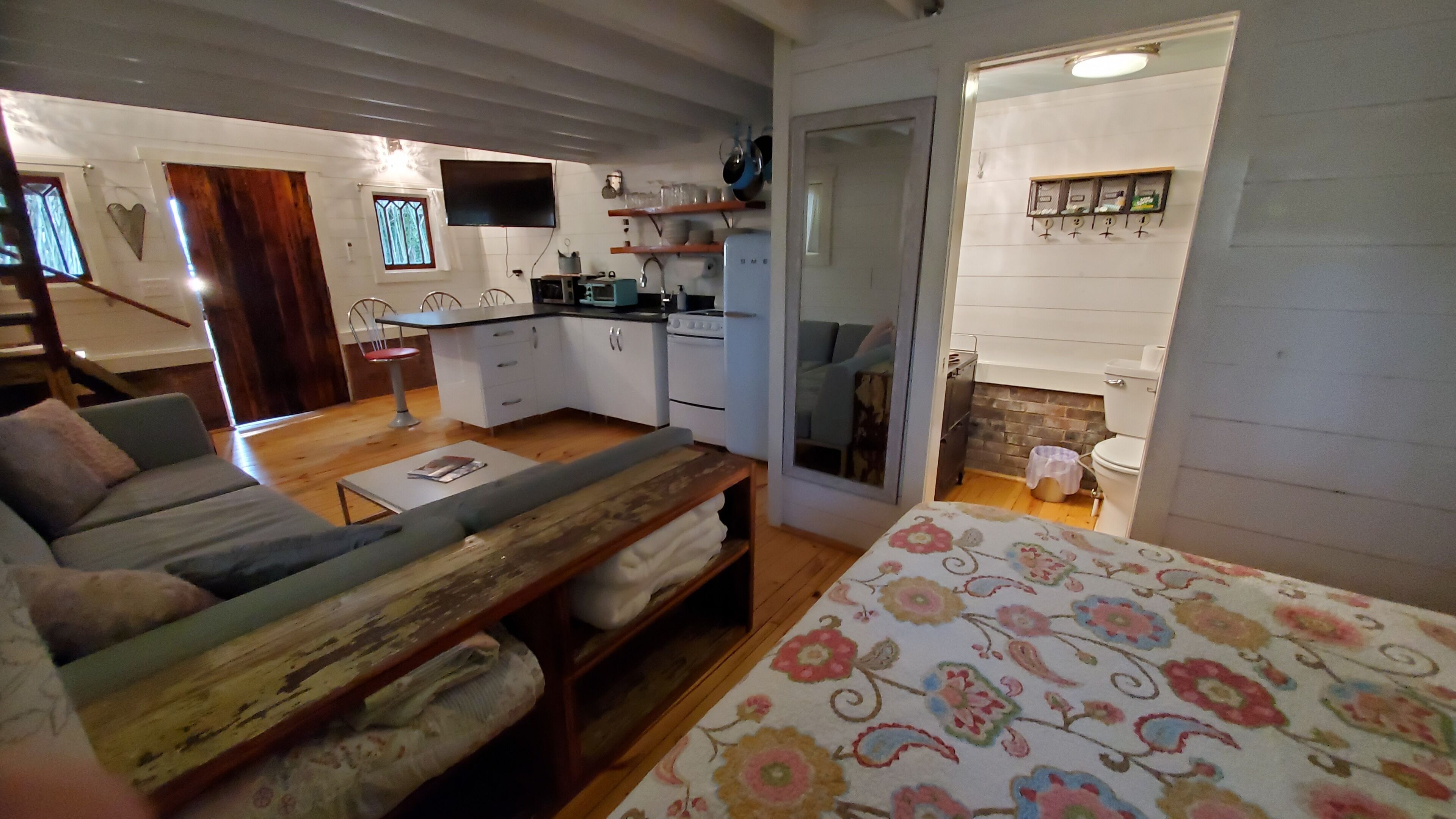 Tiny House at Longpine - Cottage w/ loft in Secluded Bamboo Forest Burlington NC