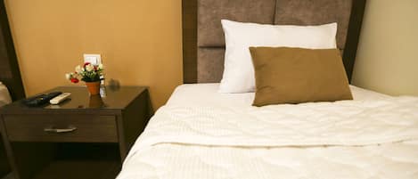 Departamento Deluxe, 2 habitaciones, vista a la ciudad | Ropa de cama de alta calidad y decoración personalizada