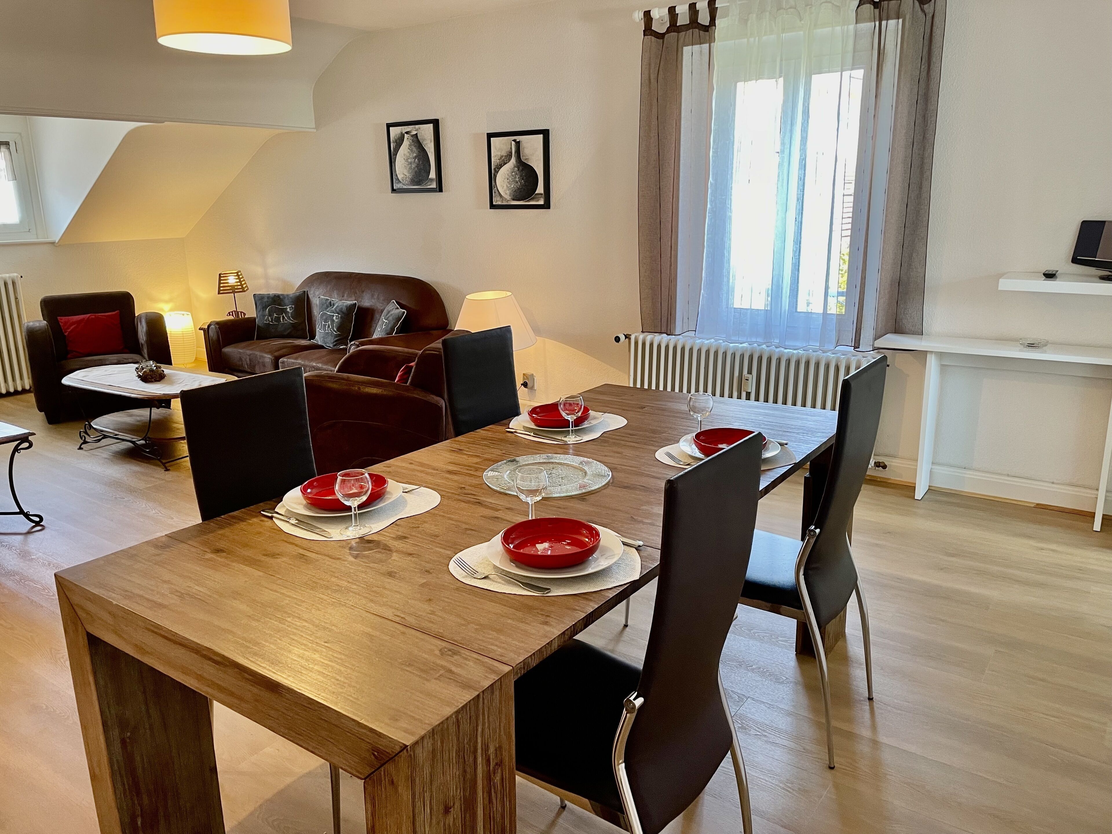 Beautiful cozy cottage upscale 4 people + garage