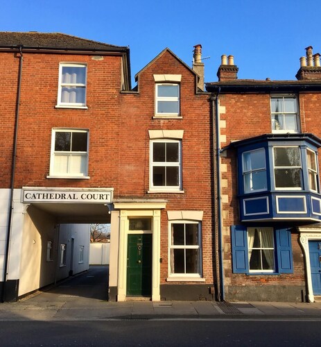 Blick auf die Kathedrale, atemberaubendes Stadthaus mit 3 Schlafzimmern