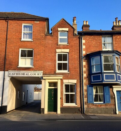 Cathedral view, stunning 3 bedroom townhouse