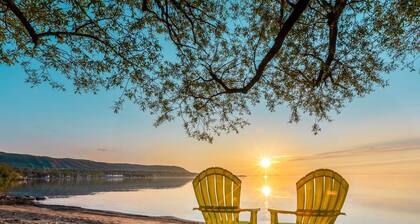 Mountain View Boutique Suite with contactless entry - The Lake at Blue Mountains