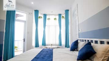 Quarto família (Deluxe) | Escrivaninha, Wi-Fi de cortesia