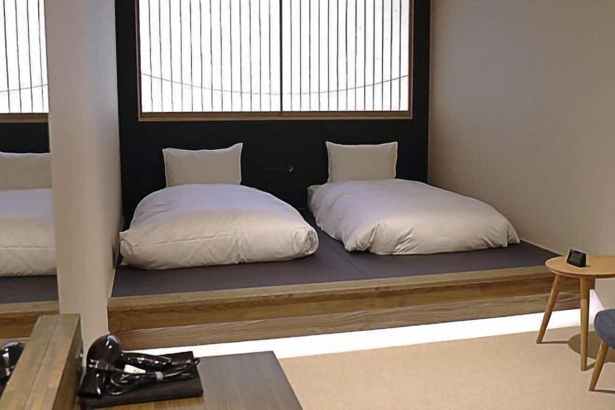 In-room safe, desk, free WiFi, bed sheets