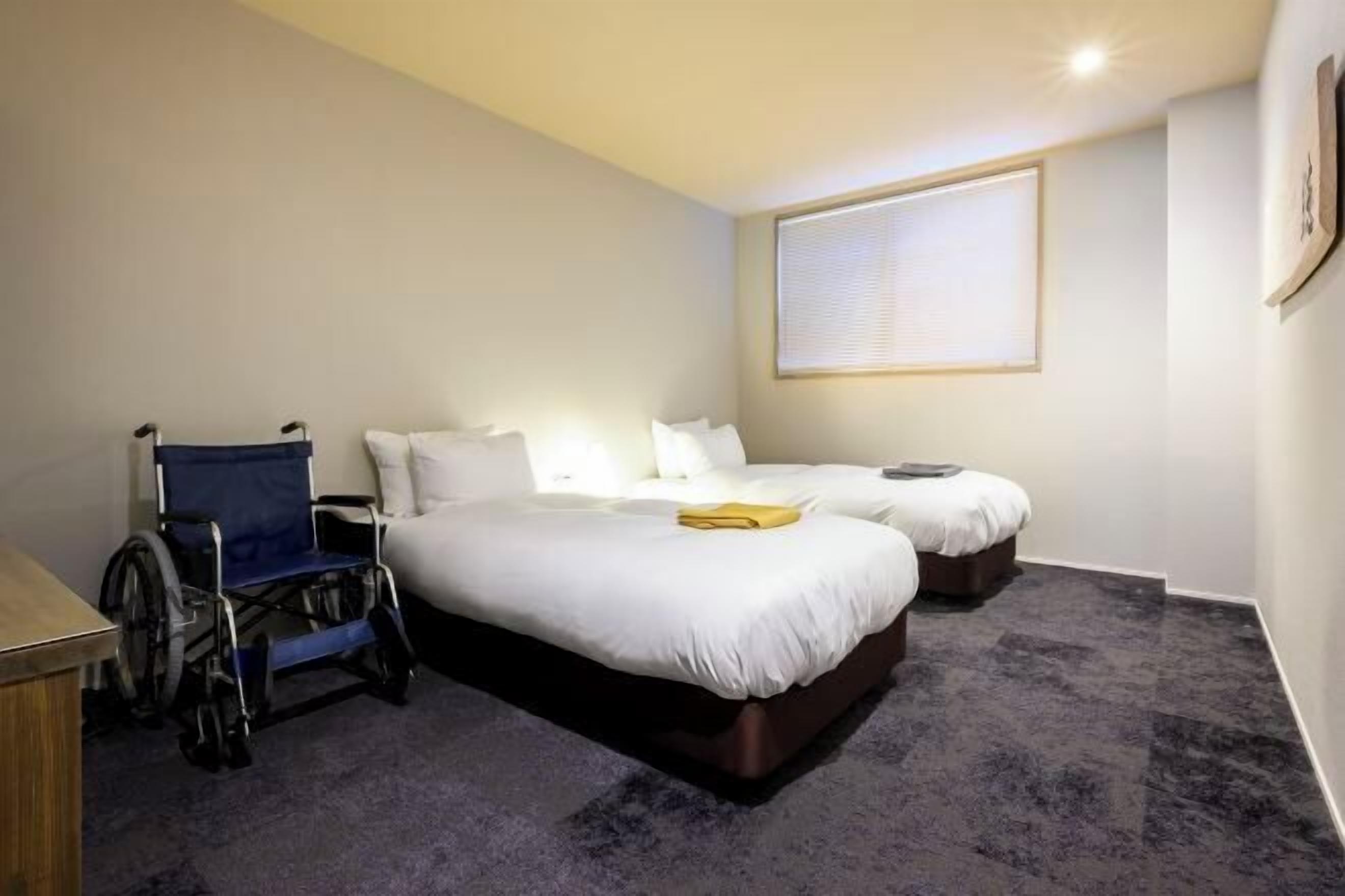 In-room safe, desk, free WiFi, bed sheets