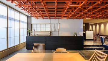 Bar lounge