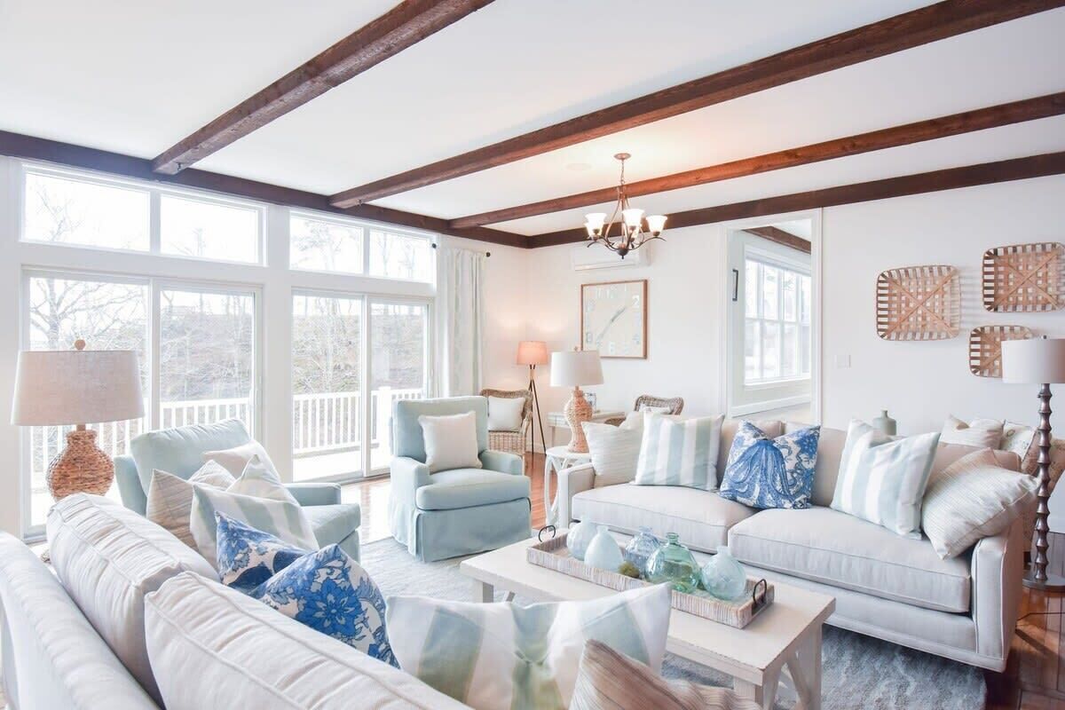 电视、壁炉、办公室