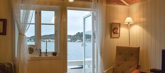 Nice home in Staubø with house sea view