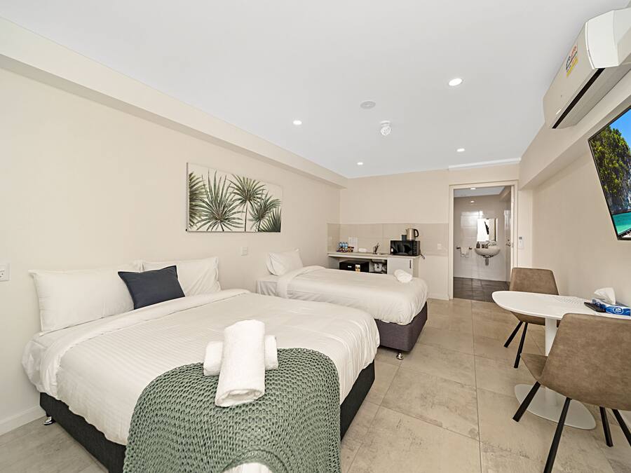 Chambre Triple Deluxe, accessible aux personnes à mobilité réduite