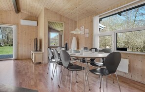 Dining - Cozy home in Roslev with WiFi (Roslev)