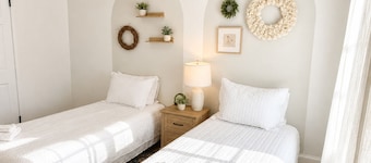 Camellia: Close to the Medical District and Augusta National