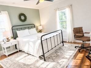 2 bedrooms, free WiFi, bed sheets