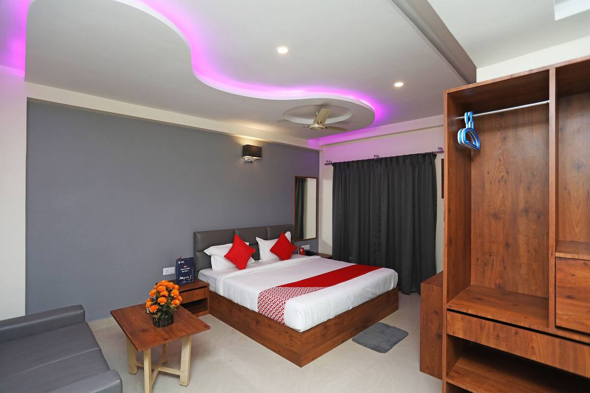 Deluxe Double or Twin Room, 1 King Bed | Free WiFi