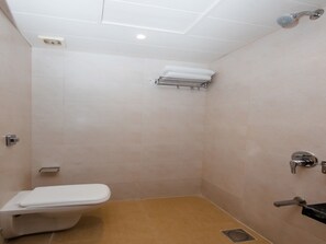 Free toiletries, towels