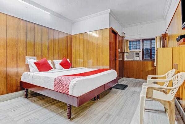 Free WiFi - OYO 19559 Pavithra Paradise (Bengaluru)