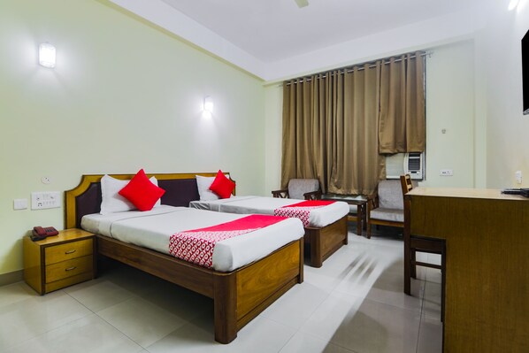 Chambre Deluxe Double ou avec lits jumeaux, 1 très grand lit