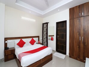 Standard Room | Free WiFi - OYO 28616 Hotel New View (Gurugram)