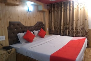 Standard Room - OYO 24552 Hotel Koyal (Manali)