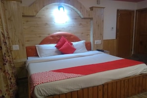 Standard Room - OYO 24552 Hotel Koyal (Manali)