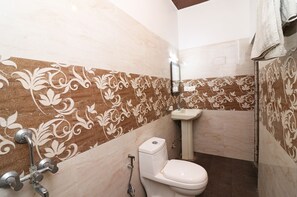 Free toiletries, towels