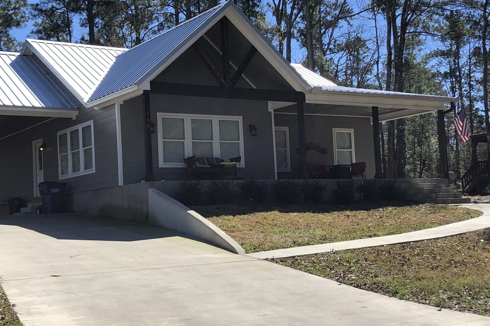Sam Rayburn Lake House in Rayburn Country w/ WI-FI