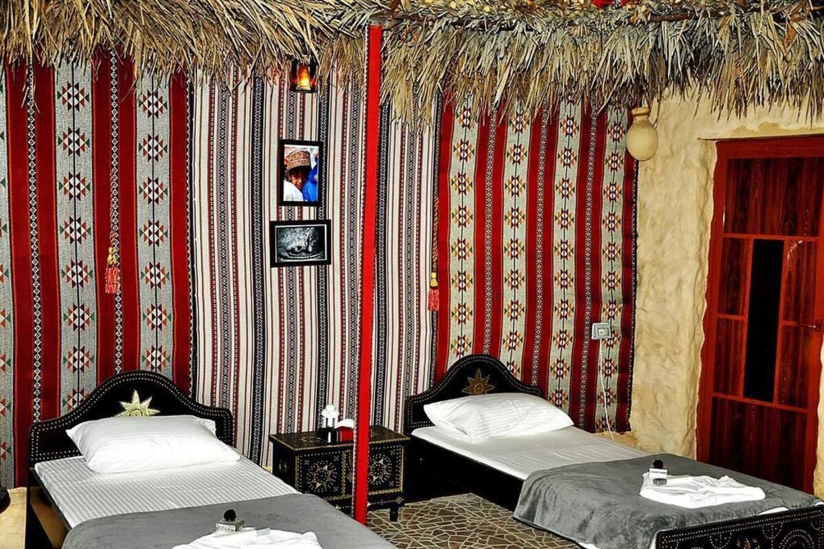 Standard Twin Room | In-room safe, iron/ironing board (on request)