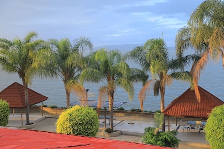 Terrace/patio. Lewi Resort and Spa