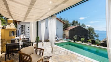 Villa, 2 Bedrooms, Private Pool, Sea View | Terrace/patio