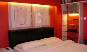 2 Schlafzimmer, Zimmersafe, Bügeleisen/Bügelbrett, kostenloses WLAN