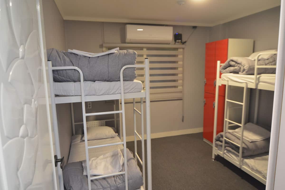 Blackout curtains, soundproofing, free WiFi, bed sheets