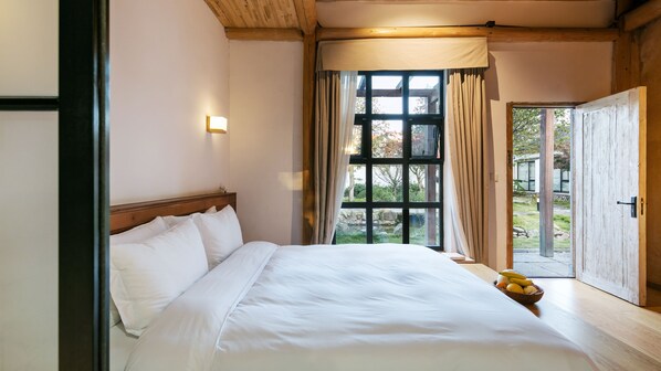 Deluxe Suite | Desk, blackout drapes, free WiFi - Floral Hotel Songyang Niaoshe (Lishui)