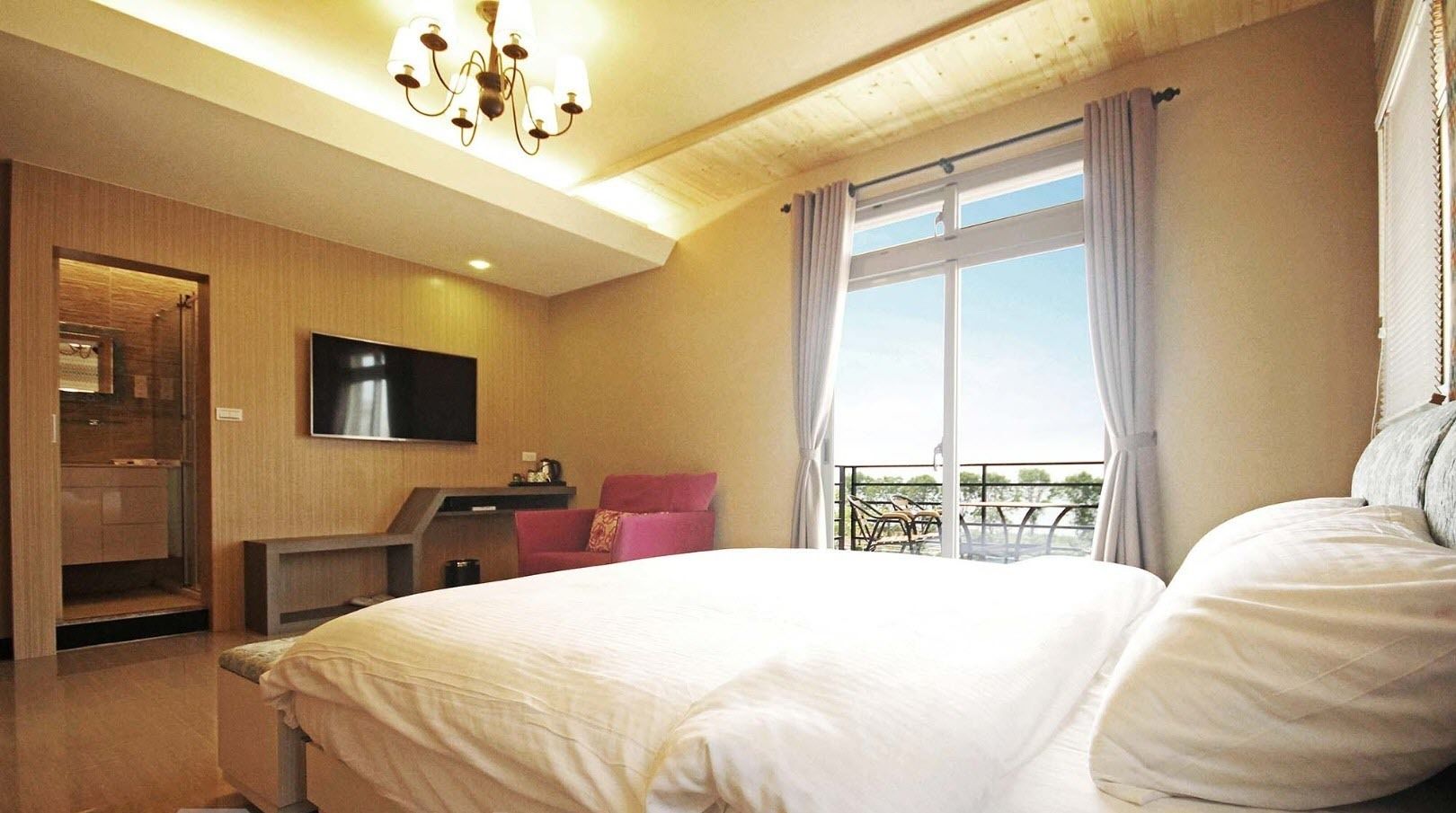 Habitación Deluxe doble, vistas al mar (203) | Escritorio, cortinas opacas, wifi gratis y ropa de cama