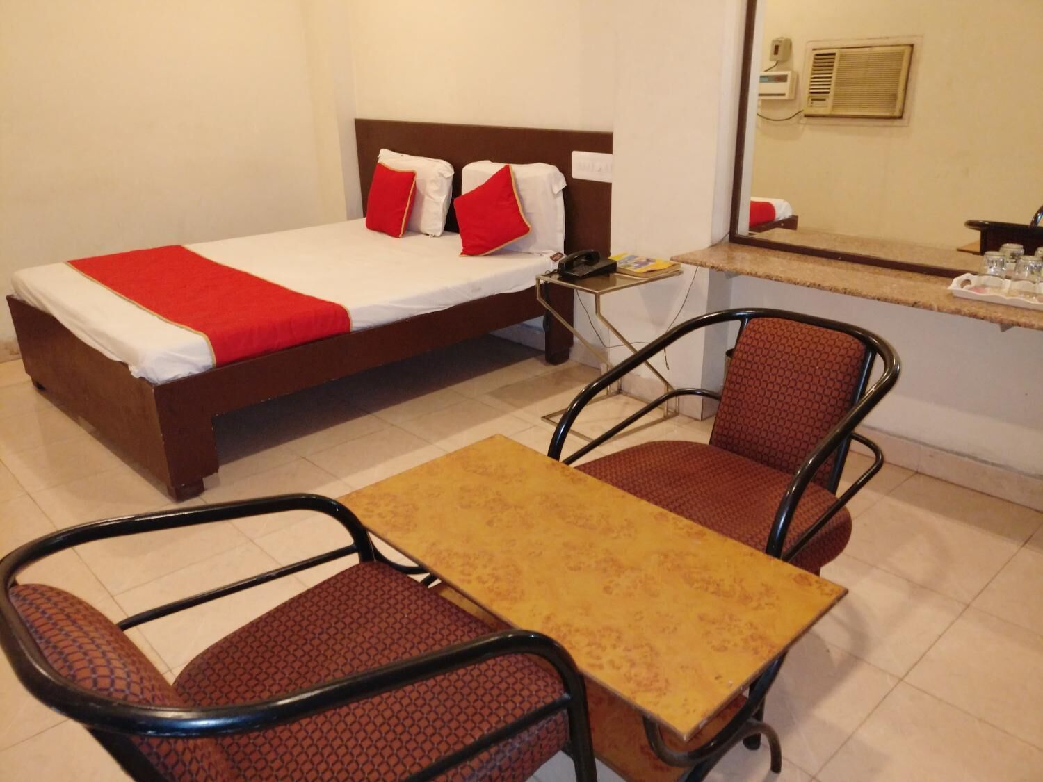 memory-foam beds, individually decorated, individually furnished, desk