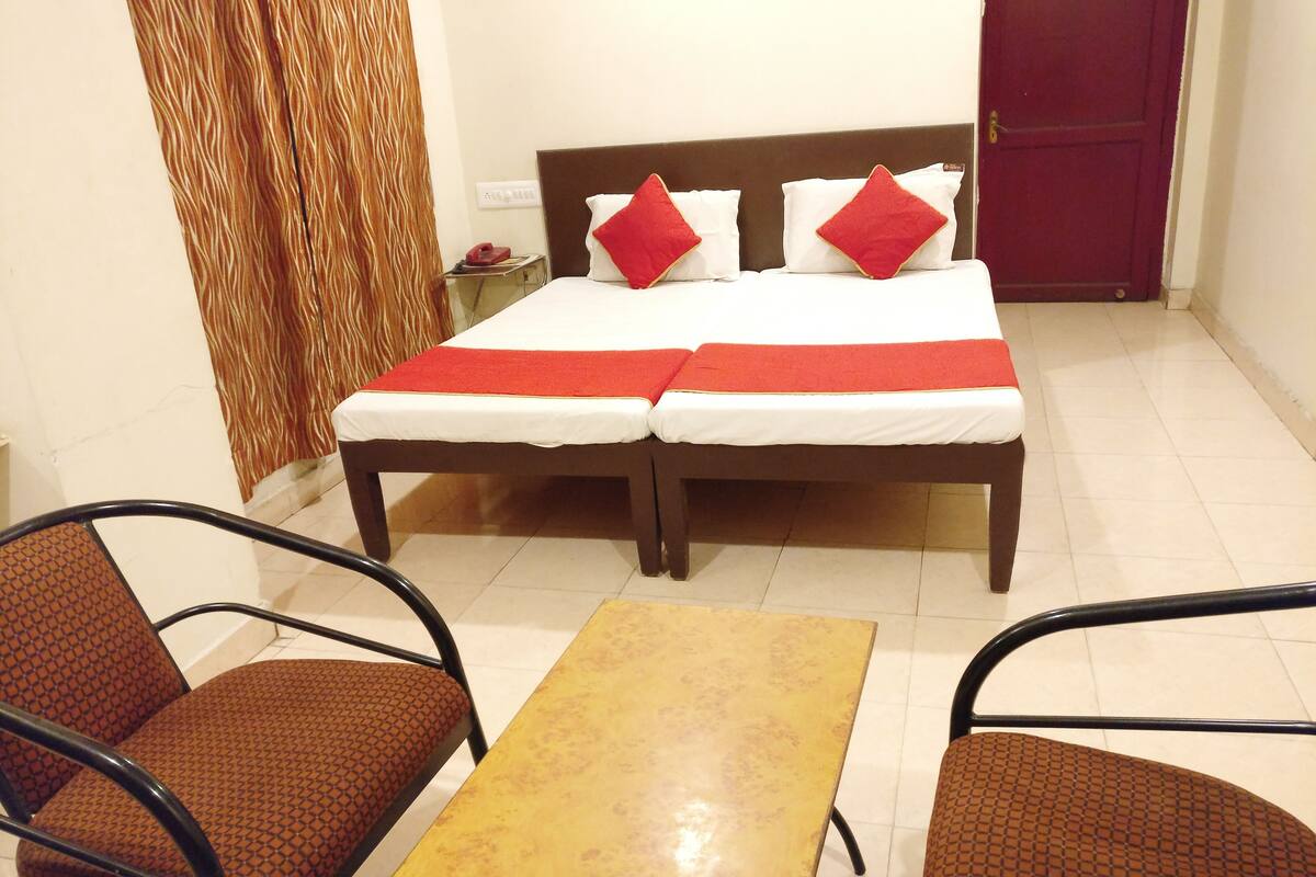 memory-foam beds, individually decorated, individually furnished, desk