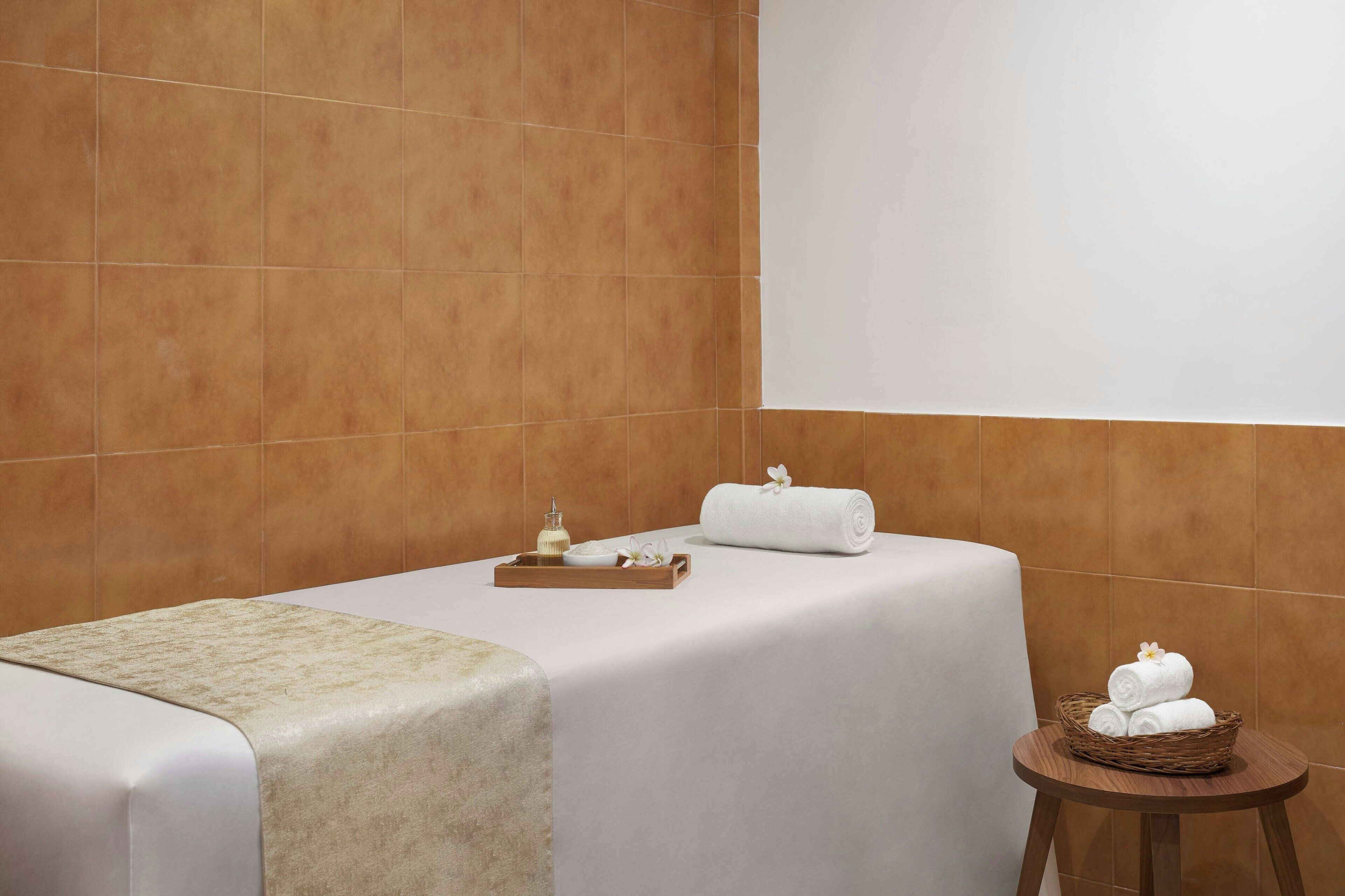 Deep-tissue massages, Swedish massages, massages