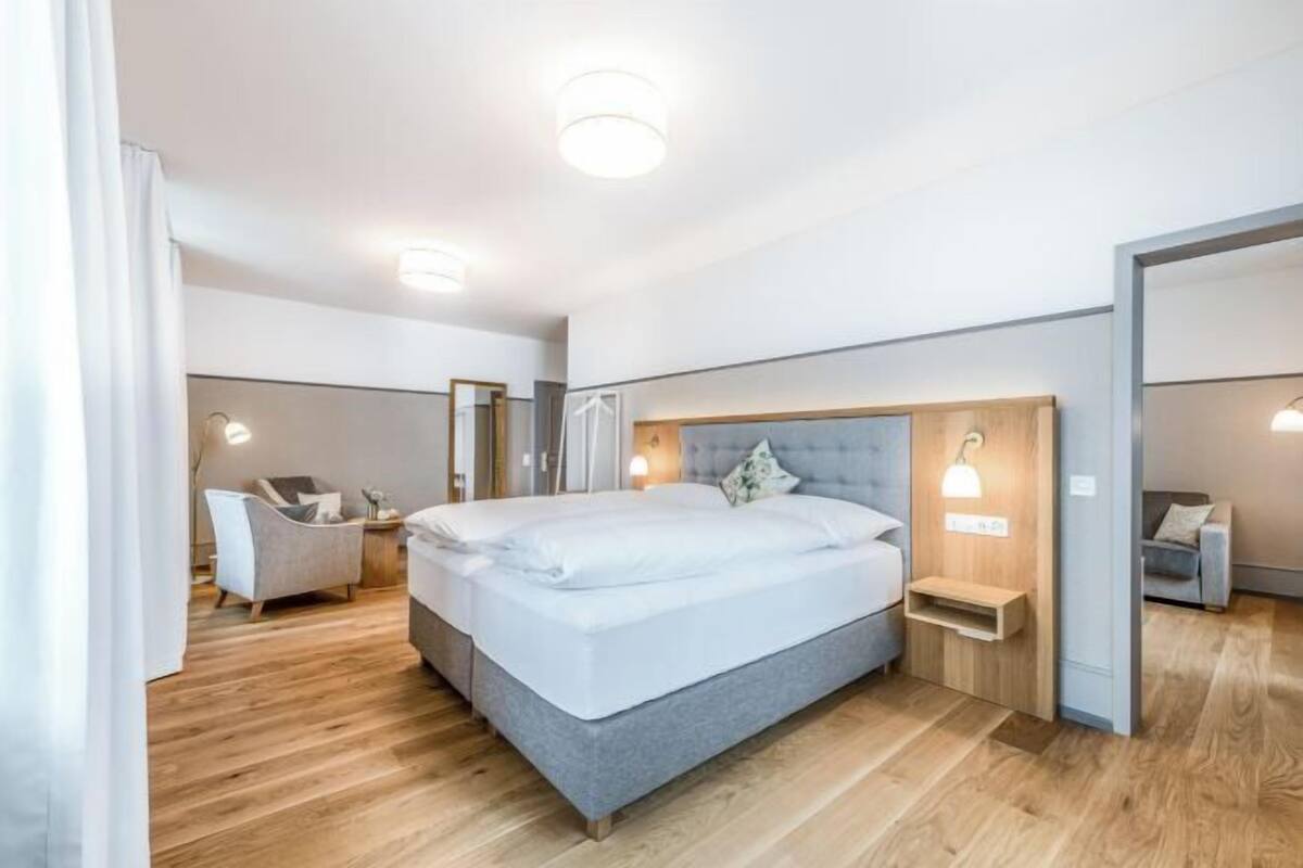 1 habitación, cubrecamas, cortinas blackout y wifi gratis