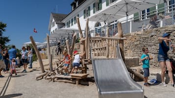 Außen-Kinderspielplatz