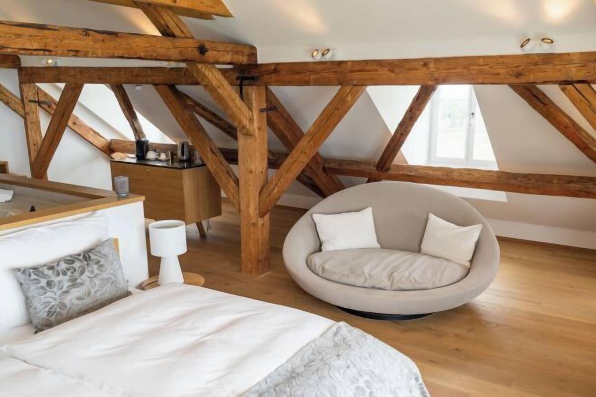 1 habitación, cubrecamas, cortinas blackout y wifi gratis