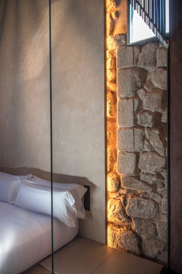 Värdeförvaringsskåp på rummet, ljudisolering och gratis wi-fi