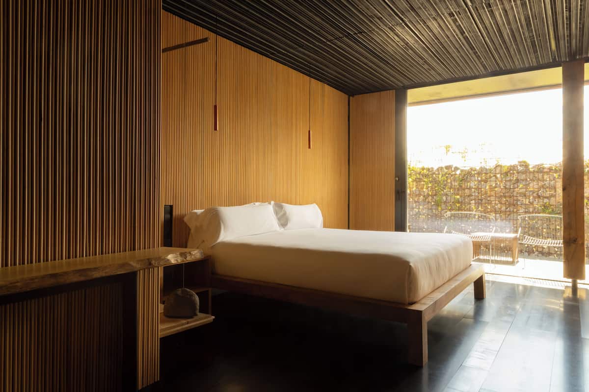 Junior Suite | In-room safe, soundproofing, free WiFi, bed sheets