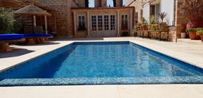 Alberca al aire libre