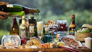 Superior Villa, 1 King Bed, Accessible, Partial Sea View | Terrace/patio