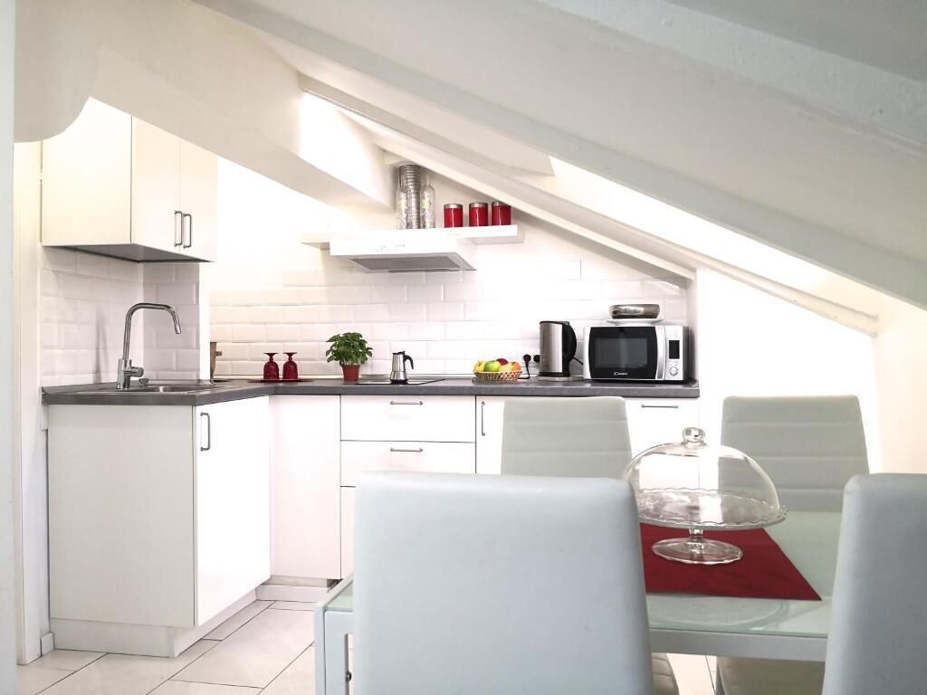 Appartamento, 1 letto queen con divano letto, non fumatori | Cucina privata | Frigorifero, piano cottura, bollitore elettrico