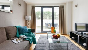 Living room - Platinum Apartment in Kensington 9932 (London)