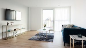 Living area - Platinum Apartment in Hammersmith 9933 (London)