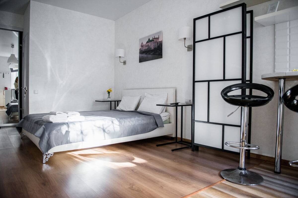 Economy-Doppelzimmer, Erdgeschoss | Hochwertige Bettwaren, Verdunkelungsvorhänge, schallisolierte Zimmer