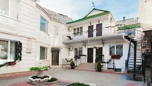 Front of property - Apart Hotel Rishelye (Odesa)