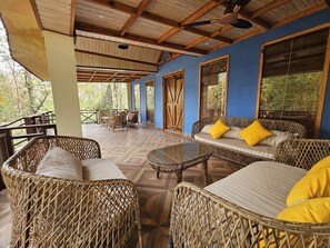 Siddeområde i lobbyen