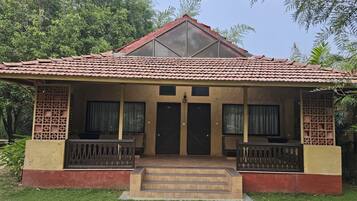 1 chambre, bureau, Wi-Fi gratuit, draps fournis