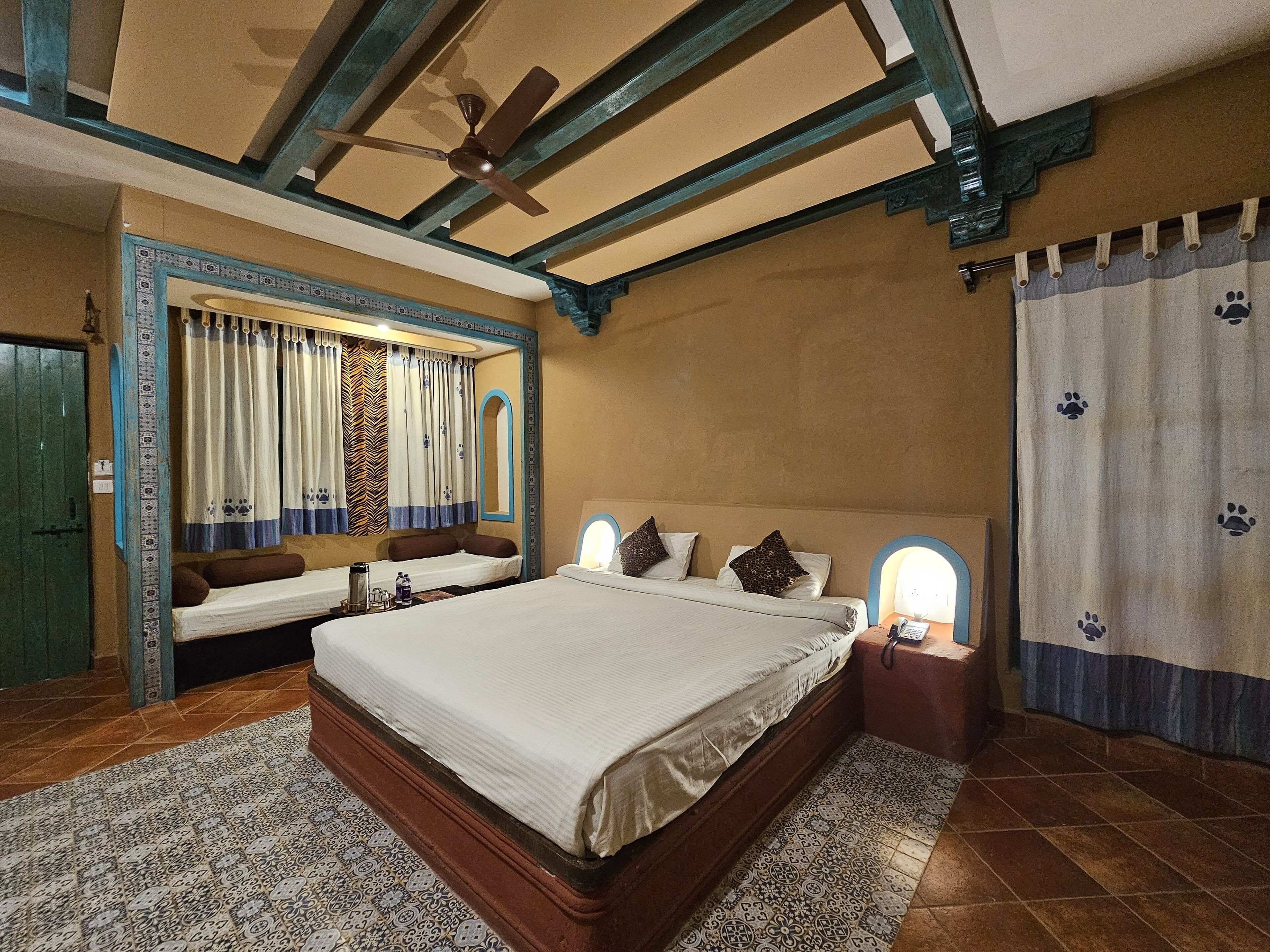 1 chambre, bureau, Wi-Fi gratuit, draps fournis